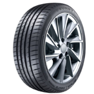 Літні шини 215/55 R18 Sunny NA305 215/55 R18 95V Літні шини 215/55 R18 Sunny NA305 215/55 R18 95V